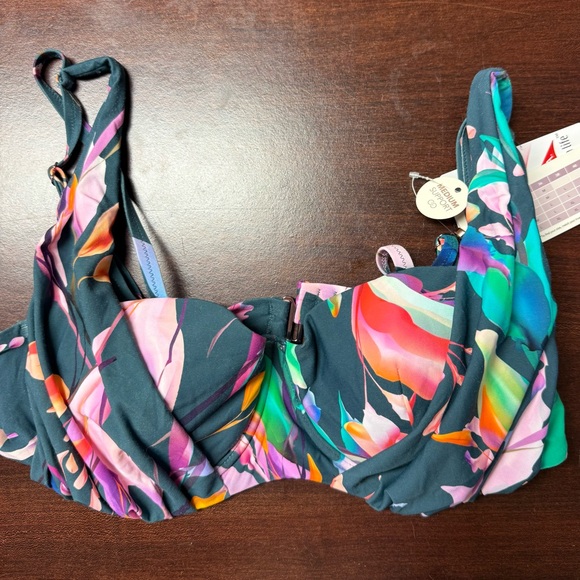 NWT Calia Pleated Panel Underwire Top Size 36c - Picture 2 of 3